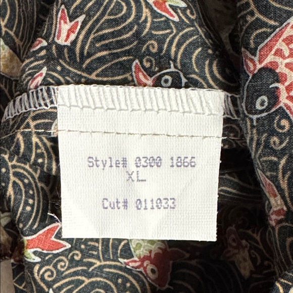 Tori Richard Honolulu Hawaii Aloha Shirt Cotton Lawn Koi Fish Button Down Sz XL - Picture 8 of 14